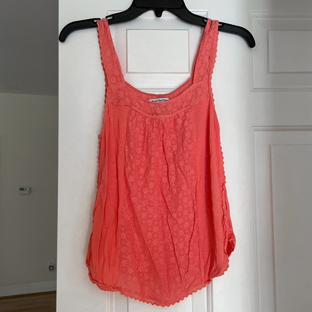 AEO coral tank with lace detail